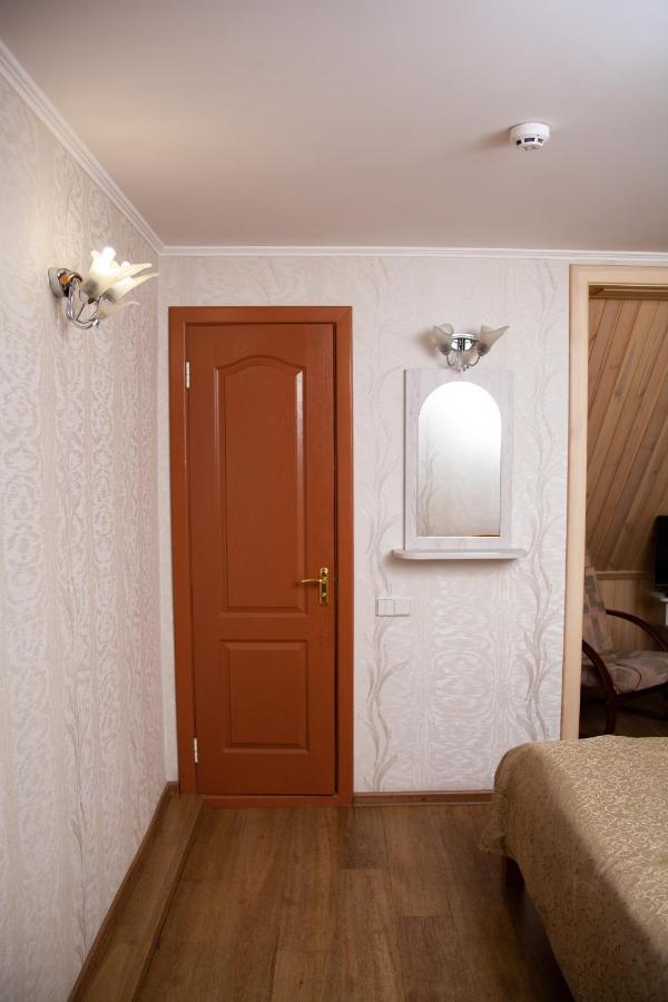 Piligrim 2 Hotel Nikolayev Bagian luar foto