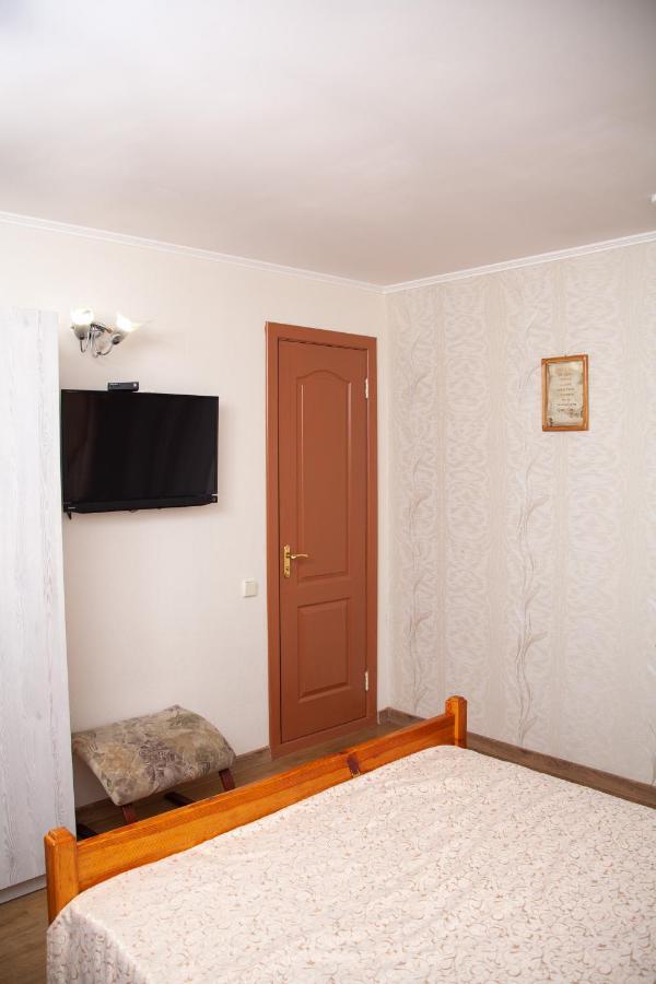Piligrim 2 Hotel Nikolayev Bagian luar foto