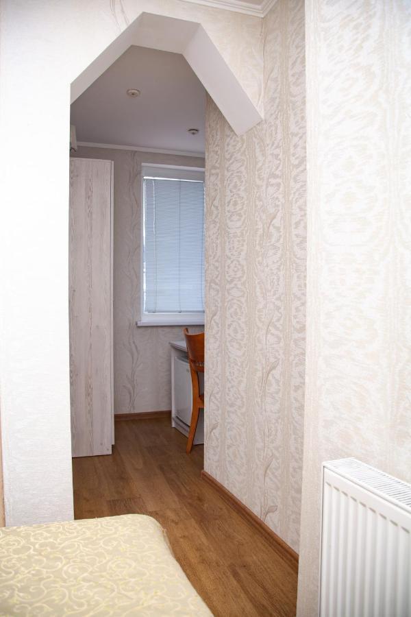 Piligrim 2 Hotel Nikolayev Bagian luar foto