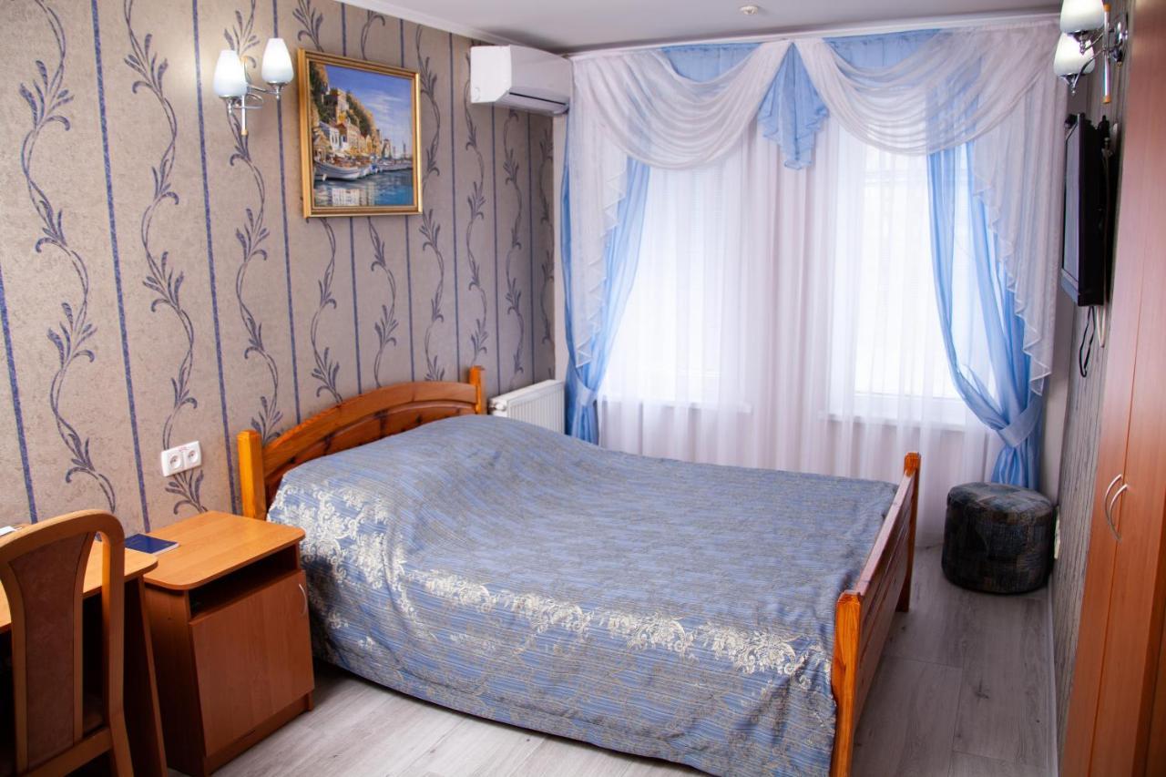 Piligrim 2 Hotel Nikolayev Bagian luar foto