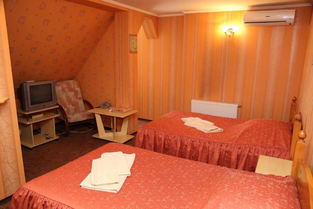 Piligrim 2 Hotel Nikolayev Bagian luar foto