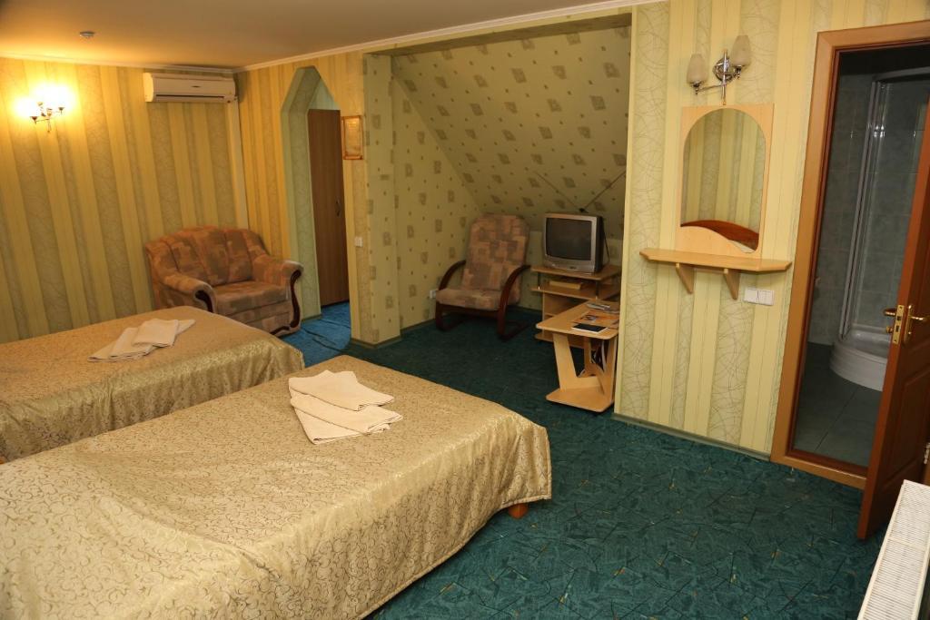 Piligrim 2 Hotel Nikolayev Bagian luar foto